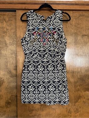 Astr Black and White Geometric Mini Dress with Multicolor Embroidery